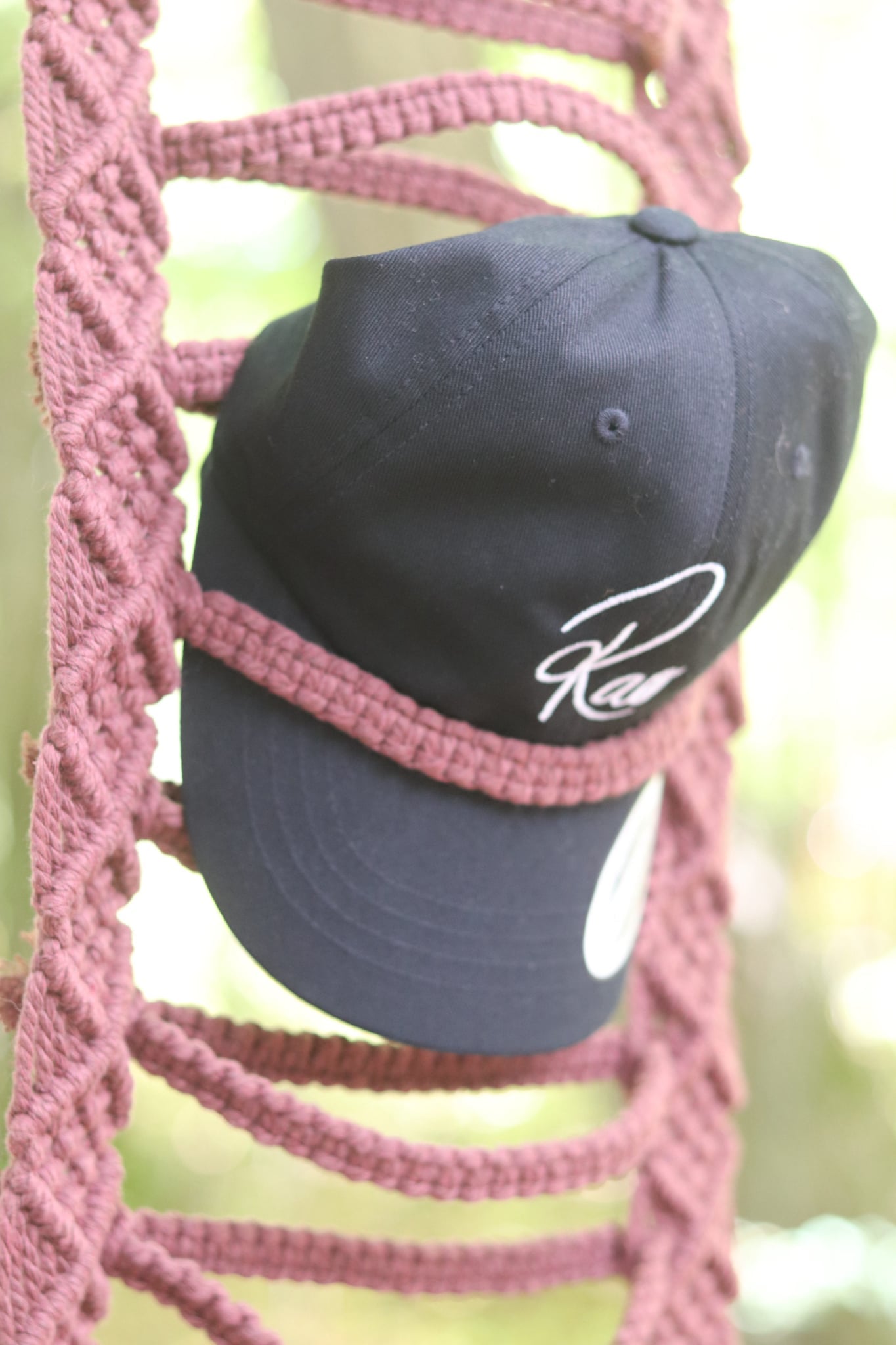 Support à Casquettes en macramé