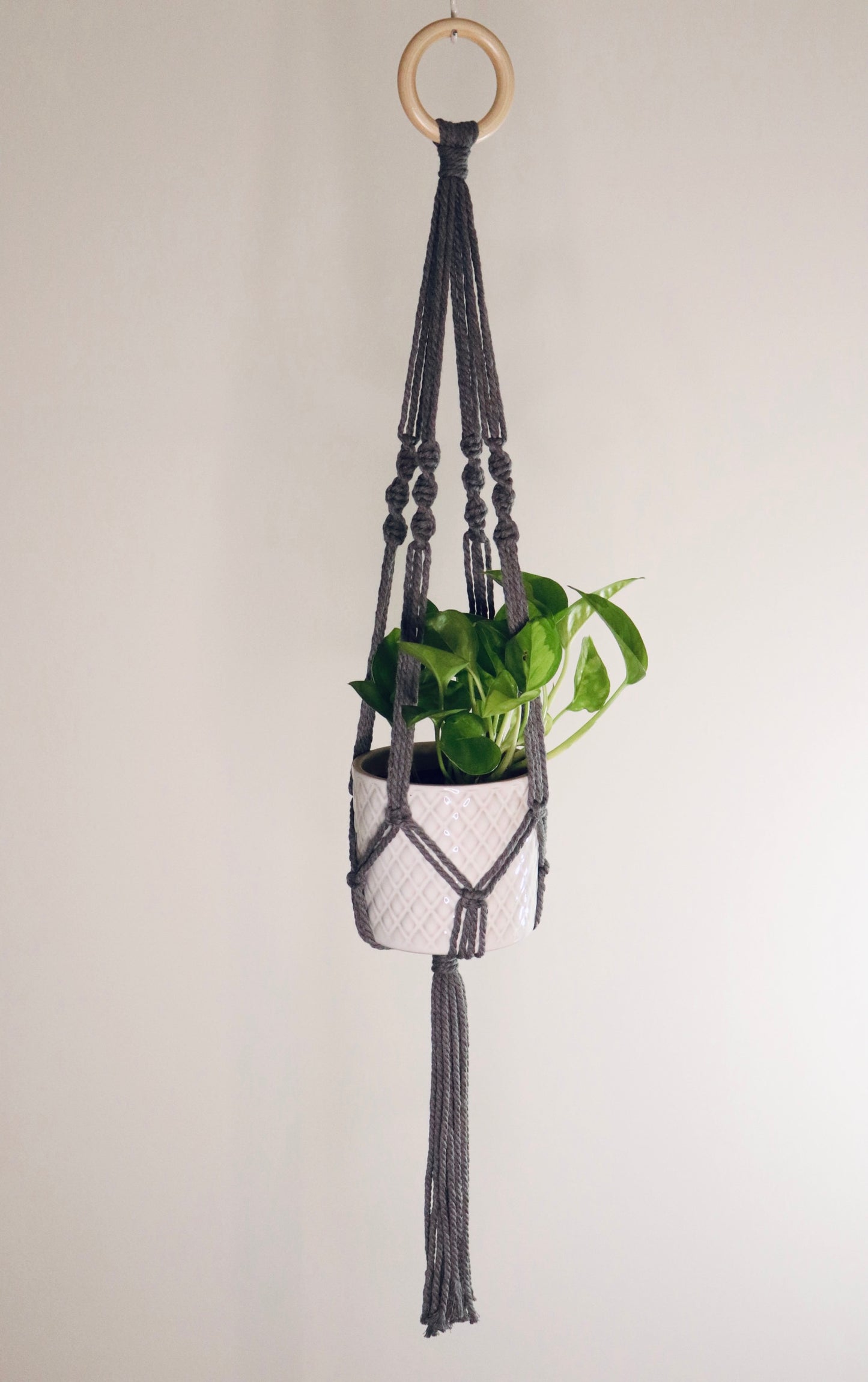 Macramé plante Spirale longue frange